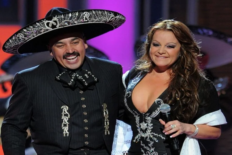 Lupillo Rivera Net Worth