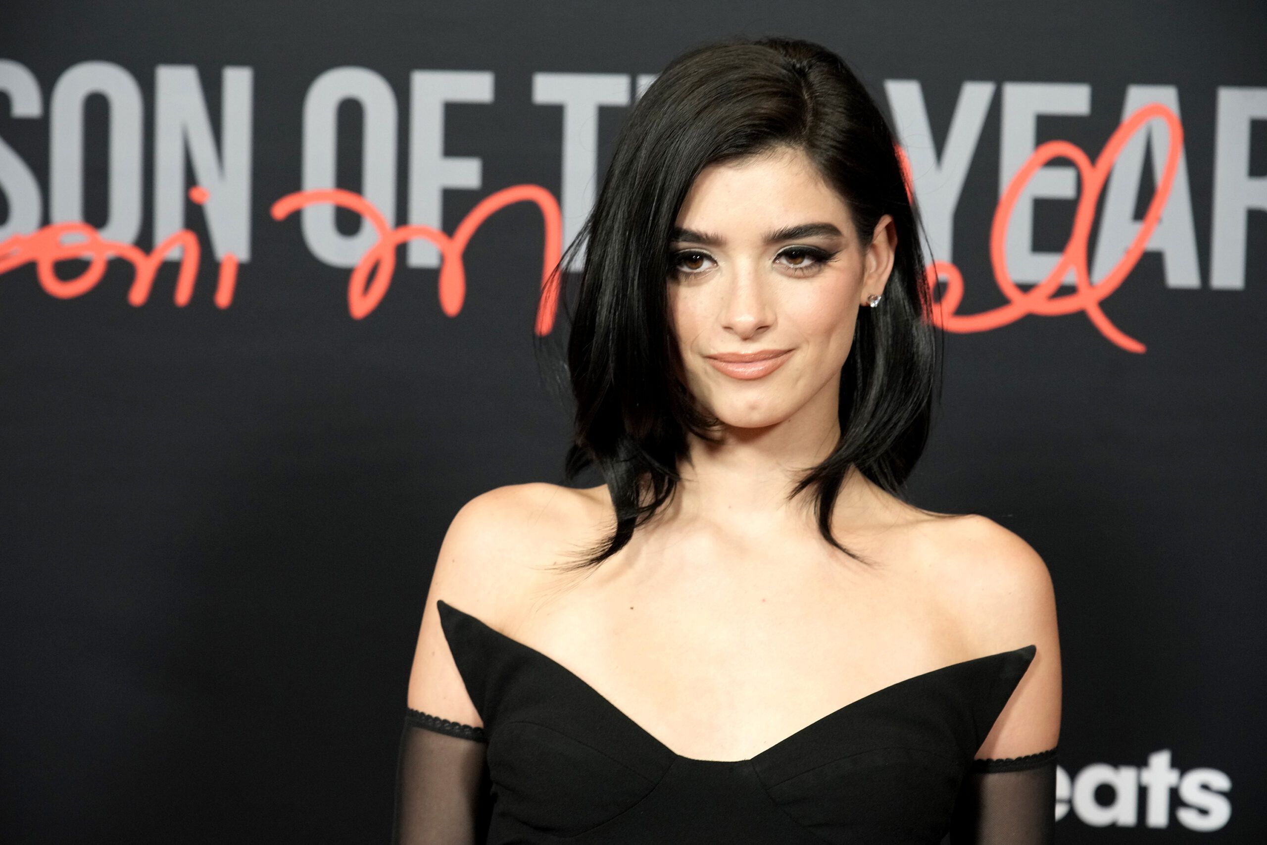 Dixie D’Amelio Age, Net Worth, Career, Family & Boyfriend 2026